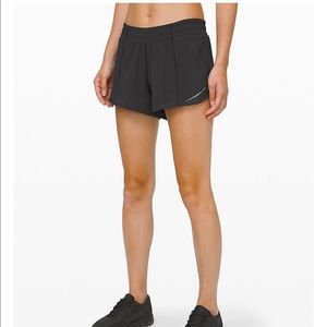 Lululemon hotty hot I long short
